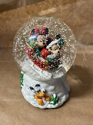 Enesco Disney Snow Globe Music Box Minnie & Mickey Mouse And Pluto Sleigh Ride  • $30.48