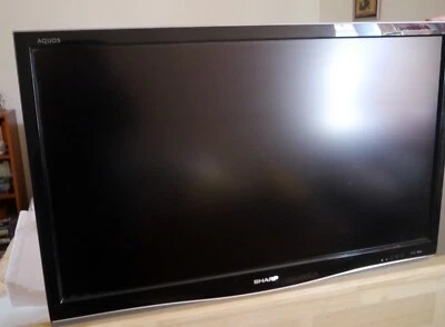 £60 • Buy Sharp Aquos LCD Colour TV 42  LC-42X20E