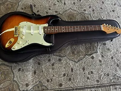 1993 Fender Stratocaster MIM Strat - 29th Anniversary Guitar Center • $649.99