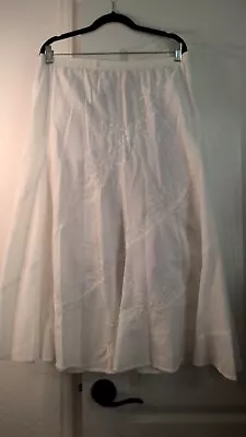 Metro Wear Womens Peasant Skirt Elastic Waist Embroidered Floral White Sz Medium • $19.50