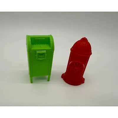 Vintage Miniatures Candy Containers Fleer Fire Hydrant Post Box Fleer Doll House • $20.80