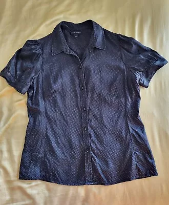 BANANA REPUBLIC 💯 SILK Fitted Black Spotted Button Blouse • $19.75