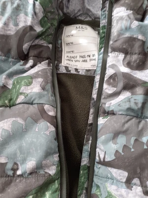 £3 • Buy Boys 4-5 Years Warm Coat