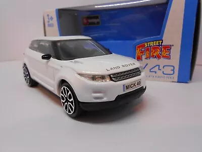 LAND ROVER PERSONALISED NAME PLATES Toy Car 1:43 Scale DAD BOY BIRTHDAY BOXED • £8.95