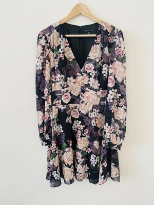 $45 • Buy Forever New Dress Size 14 Black Purple Floral Long Sleeve Button Front V Neck