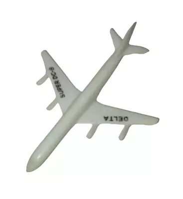 Vintage Delta Airline Giveaway Super DC-8 Douglas Plastic Toy Jet Airplane 3.5  • $7.99