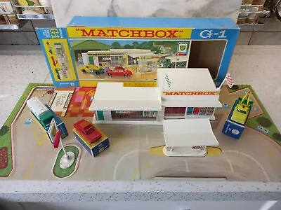 Matchbox G1 Garage Gift Set Inc Red Fiat / Forecourt Card Original Boxed SCARCE • $372.57