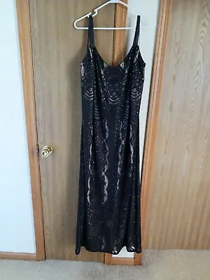 R&M RICHARDS Woman Long Black Sequin Lace Dress Gown 22W With Beige Underlining • $24