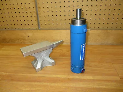 Eaton Vickers TB20DADAXXAAL757 *NEW* Hydraulic Cylinder 2/0.75X2  1000psi • $54.75