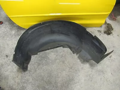 97-04 Chevy Corvette C5 Right Passenger Rear Inner Fender Liner Plastic 10411578 • $125