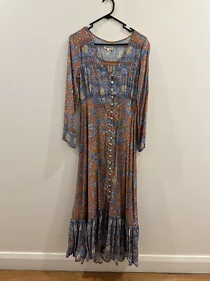$135 • Buy Arnhem Long Dress Size 6
