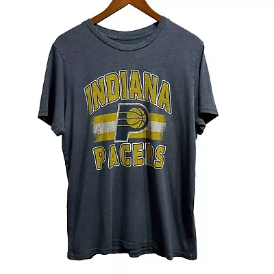 Vintage Indiana Pacers Graphic T-Shirt Men’s Large • $9.99