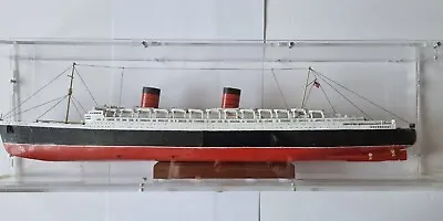 RMS Queen Elizabeth Model • £69.99