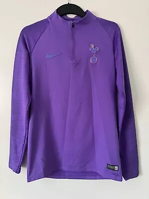 £20 • Buy Tottenham Nike 1/4 Training Top 2019/20 