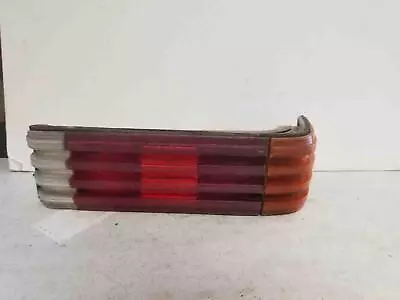 72 - 80 MERCEDES 450sl Right Tail Light Assembly R107 450sl; Rh Lens Broken • $115.99