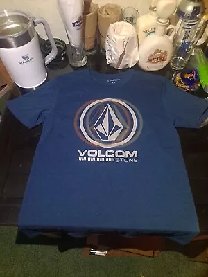 Volcom Men’s Medium Blue Short Sleeve T-Shirt Excellent Condition • $6.99