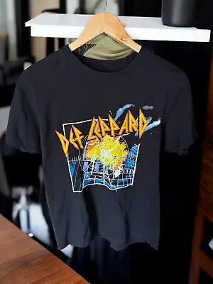 Vintage Def Leppard T-shirt (Size Medium) - E286-07-Menswear • $45