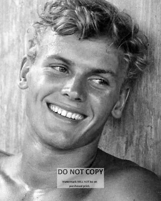 Actor Tab Hunter - 8x10 Publicity Photo (dd346) • $8.87