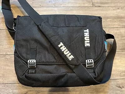 Thule Crossover Macbook/Pro/Air Messenger Bag Black Casual Sweden Bag 15 Inch • $49.99