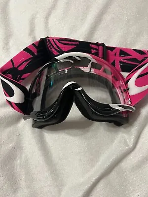 Oakley Goggles • $45