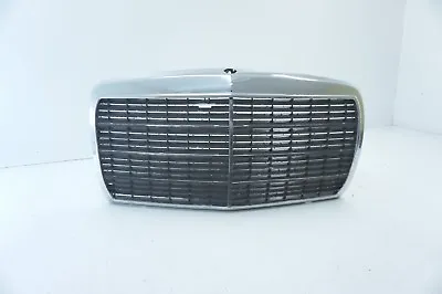  Mercedes   280ce   W123  300cd 240d  Front  Grille   Oem    • $179