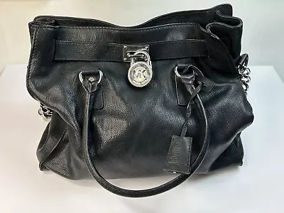 MICHAEL KORS Hamilton Black Pebbled Leather Padlock Chain Tote Shoulder Bag • $54