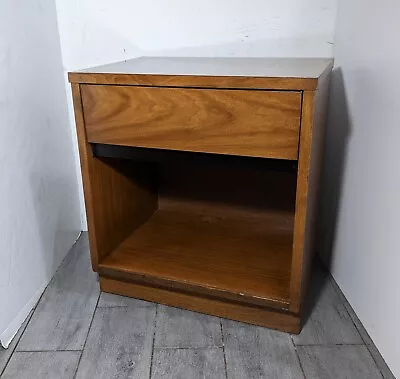 Vintage Mid Century Modern Walnut Wood & Formica Nightstand End Table 1-Drawer • $121.50