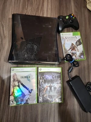 $66.52 • Buy Microsoft Xbox 360 S 4GB Console - Black (1439) With Controller And 3 Games