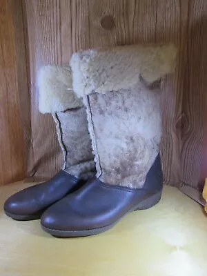 Vintage Hush Puppies Boots Women’s Sherpa Lined Suede Cow Print  Sz 10 EUC • $44.95