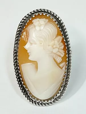 Vintage Sterling Silver Shell Cameo Ring Size 7 • $22.50