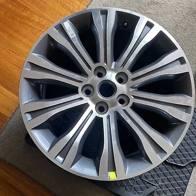 Genuine Holden New 19  X 8  Wheel To Suit Holden VF Calais-V Also WN Caprice-V • $499