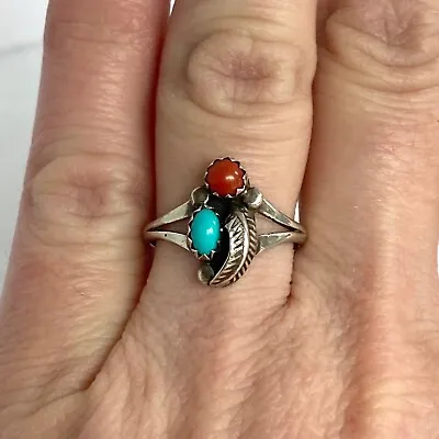 VTG Sterling Silver 925 Southwest Style Dainty Coral & Turquoise Ring Sz 5.5 • $58