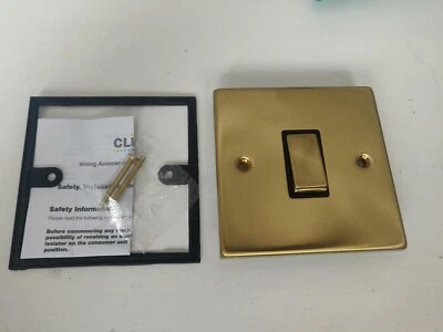 £5 • Buy Click Deco Satin Brass 1 Gang 2 Way Switch VPSB411BK