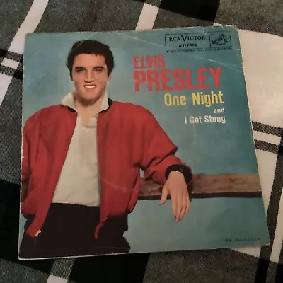 Elvis Presley I  Got Stung  & One Night 1958 Release 45 Rpm Record • $14