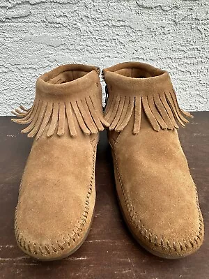 Minnetonka Boots Womens 8.5 Brown Suede Fringe Side Zip Ankle Moccasins Shoes • £16.50
