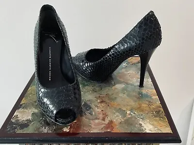 $29.99 • Buy Giuseppe Zanotti Peep Toe Platform Stiletto Heels Black Crocodile 39