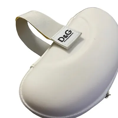 Dolce & Gabbana D&G White Clam Shell Glasses Case Zip Closure • $15