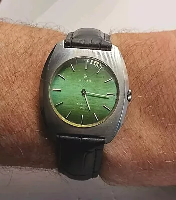 Rare Sunburst Green RADO Cologny 703 Slim Gents Manual 17 Jewel Watch C.1970s • $189.44