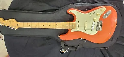 Fender Stratocaster California Series 1997 Fiesta Red  • $1750