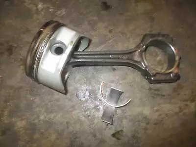 Yamaha 115hp 4 Stroke Outboard Piston And Rod (68V-W1164-01-00) • $45