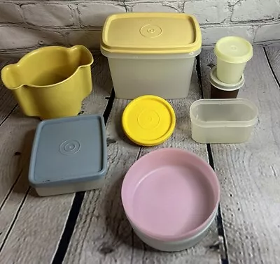 Vtg Assorted Tupperware Lot Lids 14 Total Pieces Small Containers Bowls • $11.99