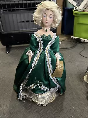 FRANKLIN HEIRLOOM Doll MARIE ANTOINETTE MADAME DE POMPADOUR Porcelain • $9.95