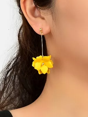 Cute Daisy Yellow Flower Earrings Dangle Drop Stud Party Jewellery Women Gift • $2.98