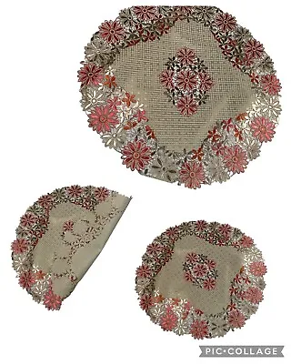 £3.25 • Buy Pvc Colour Round Lace Effect Table Place Mats Home Christmas Weddings Table Deco