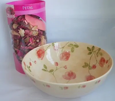 M & S Marks And Spencer  Floral  Ceramic Fruit/Pot Pourri Bowl With Pot Pourri • £15