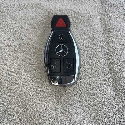 1 Mercedes Benz Oem Genuine 4 Button Remote Smart Key Fob Glk Gl C Cl E S Sl 888 • $6.88