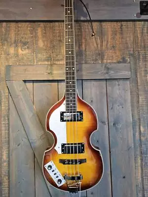 Rogue VB100 Violin Bass Guitar Vintage Sunburst (AM1079902) • $229