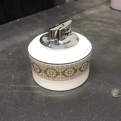 Vintage Table Top Lighter • $10