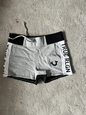 £10 • Buy True Religion Womens Shorts Size S