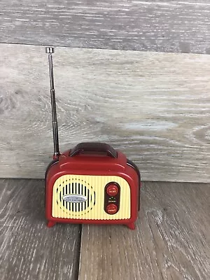 Worlds Smallest Retro Radio By Westminter Mini FM Auto Scan  • $8.99